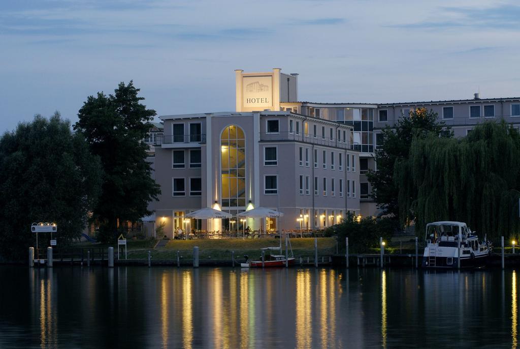 Am Schloss Koepenick By Golden Tulip Berlim